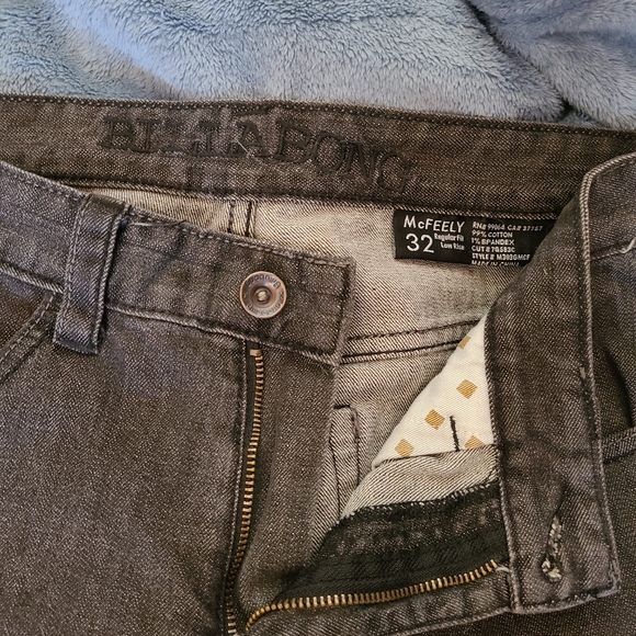 Billabong jeans - Picture 2 of 4